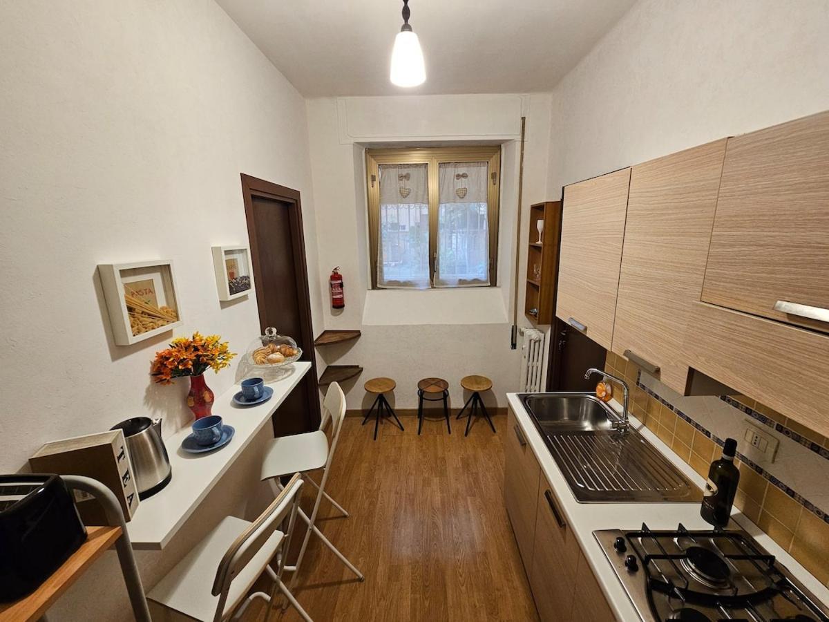Private In Appartamento Roma